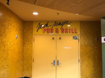 7915A711-203C-4E43-B13F-E2D4A8C259C5